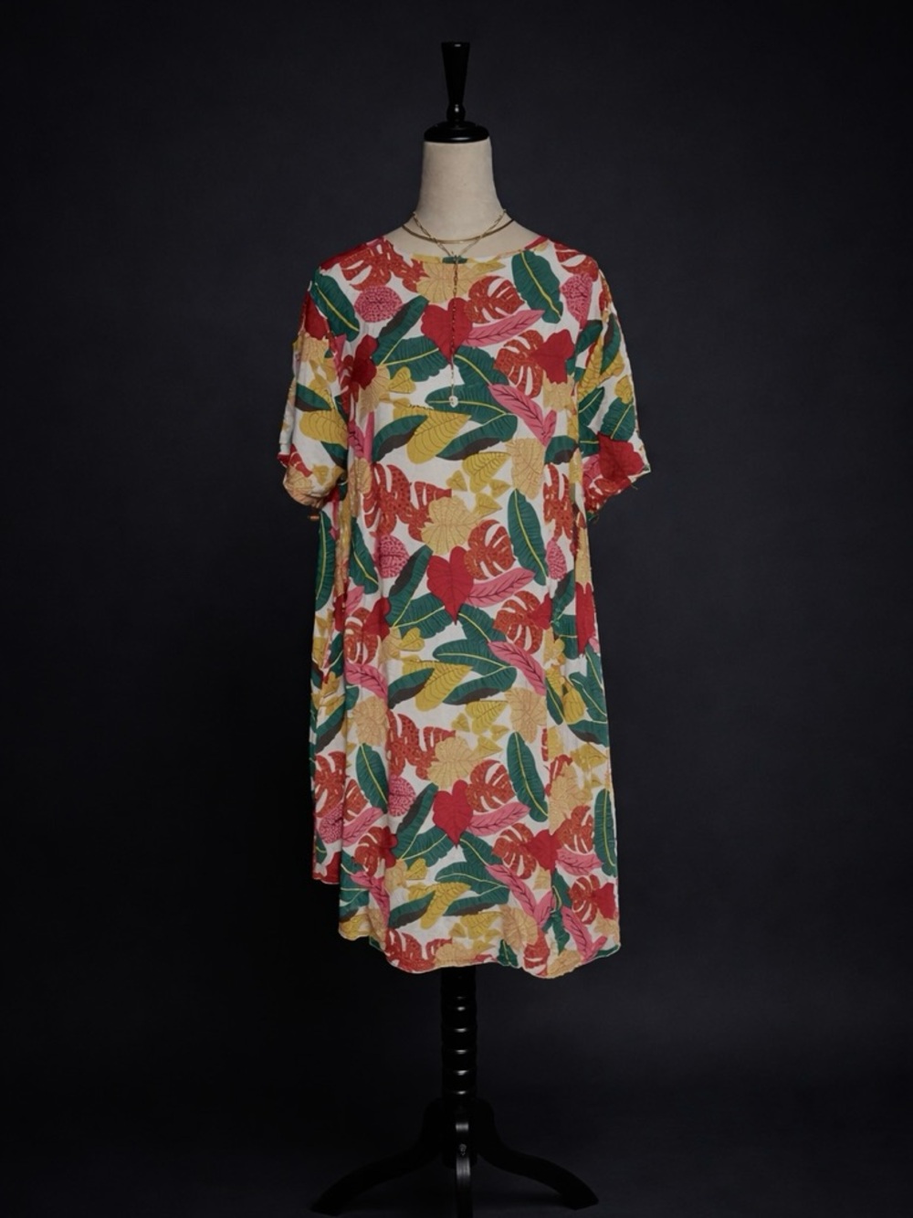 Tropical Leaf Print Shift Dress in Red, Green & Yellow